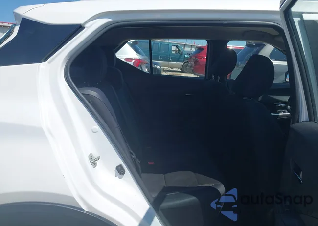 3N1CP5CU9JL543164: 42388853