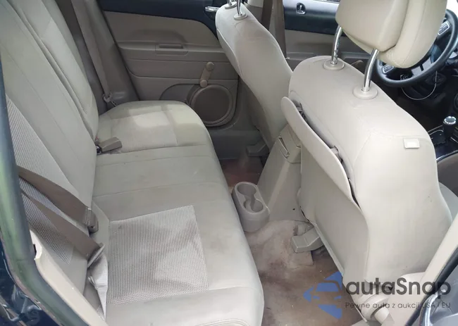 1C4NJPBB8GD681974: 42389995