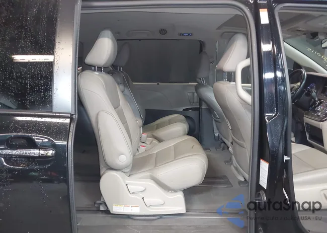 5TDYZ3DC7KS019479: 42390115