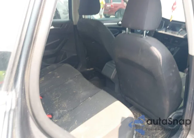 3VWC57BU3MM063360: 42390308