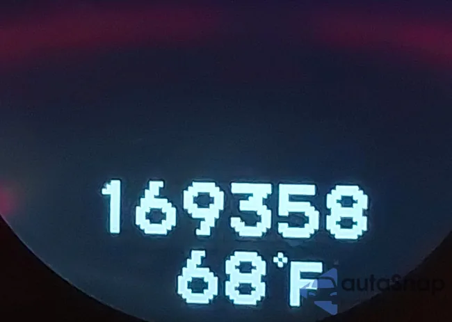 JH4CU2F83CC001588: 42390402