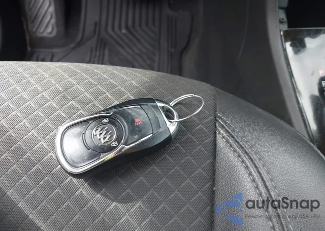 KL4CJASB1JB611587: 42390454