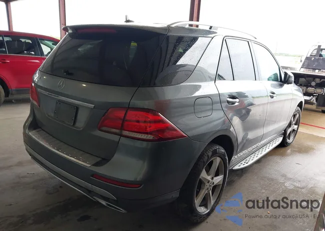 4JGDA5JB4JB020944: 42390455