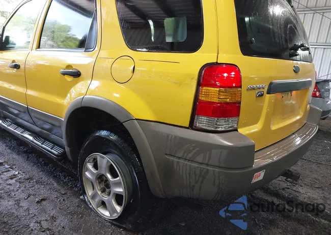 1FMCU04111KB81728: 42389531