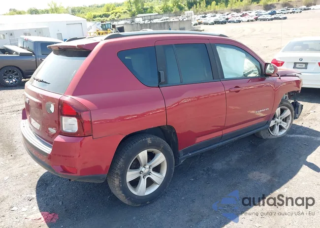 1C4NJDEBXGD758192: 42389534