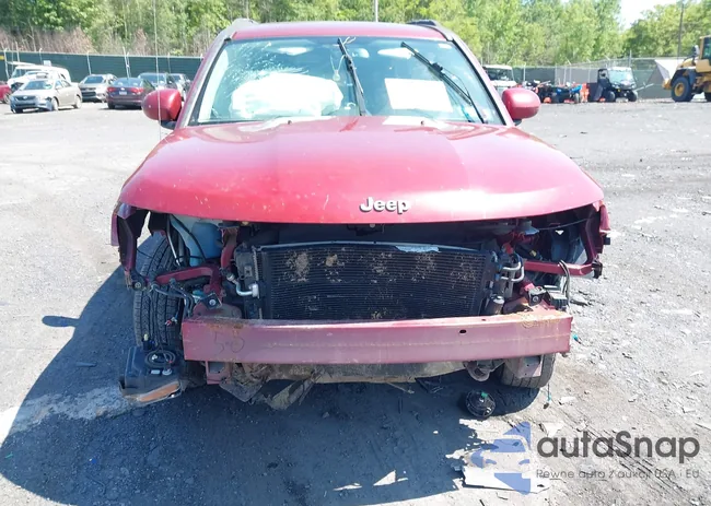 1C4NJDEBXGD758192: 42389534