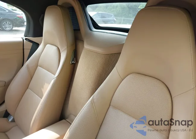 WP0CA2A80ES120371: 42389545