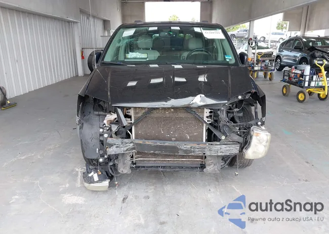 2C4RC1BG1DR810277: 42389709