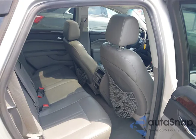 3GYFNAE33CS639811: 42390911