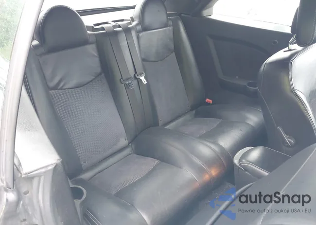 1C3BCBGG8EN135711: 42390572