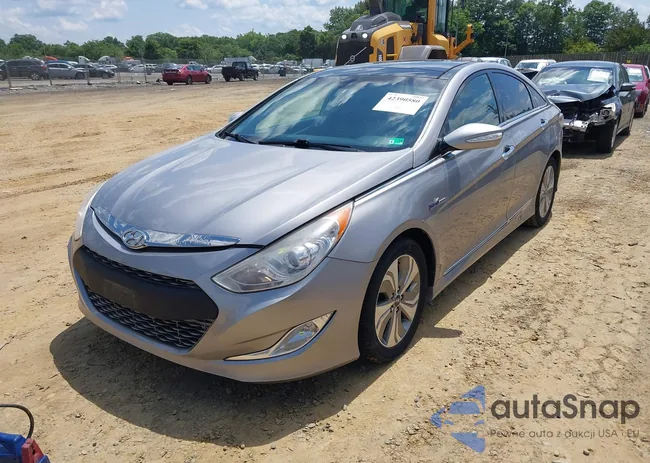 KMHEC4A40DA050687: 42390580