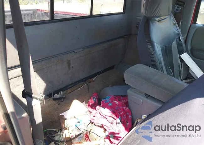 1FTCR14U0RPB44108: 42390655