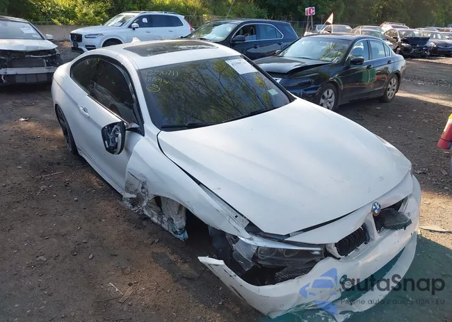 WBA4W9C55JAC09144: 42390711