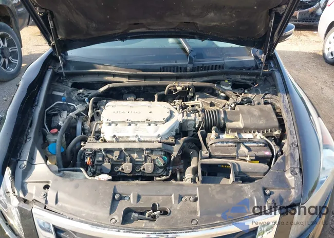 1HGCP3F81AA013022: 42390787