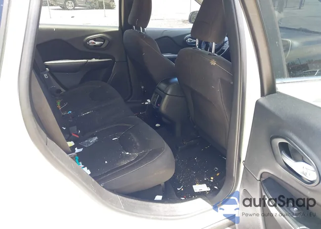 1C4PJLCS1GW108435: 42391923