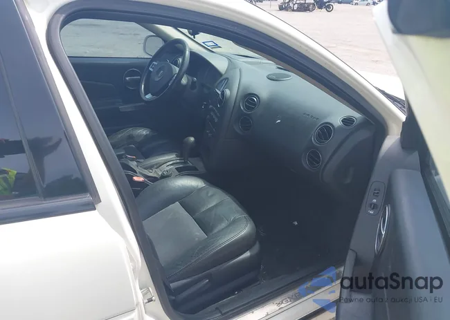 2G2WC55C261271497: 42392009