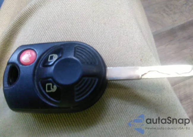 1FMCU9GX3GUC71786: 42392157