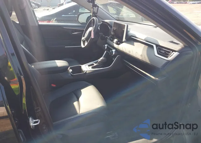 2T3C1RFV8PC214730: 42392178