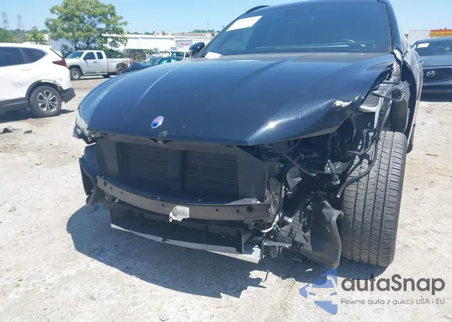 ZN661XUS8KX325449: 42392240