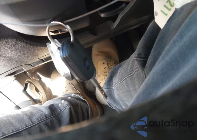 1FADP3K2XDL309885: 42392409