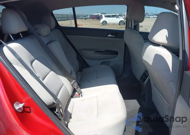 KNDPM3AC4H7134333: 42391676