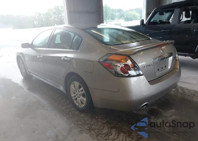 1N4AL2AP3BN438803: 42391722