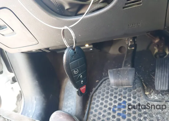 1C4PJMCSXGW345754: 42391769