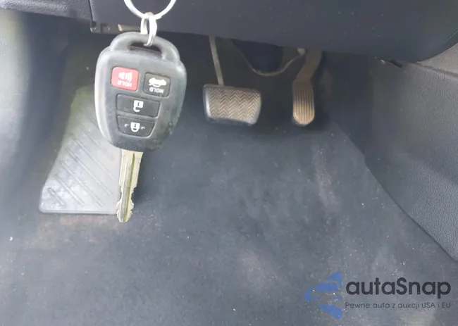 5YFBURHE3KP862025: 42391780