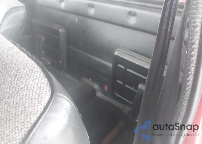 1N6ND06S2GC340582: 42392933