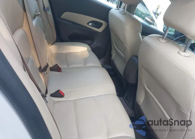 1G1PE5SB4F7277318: 42393058