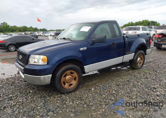 1FTRF02W25KE27828: 42393073