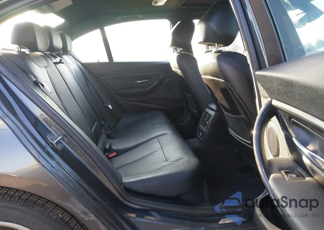 WBA3D5C56FK290731: 42393091