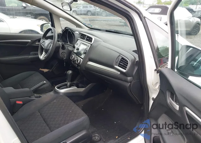 3HGGK5H52FM740677: 42393309