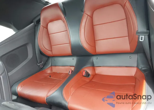 1FAGP8UH6R5131349: 42393352