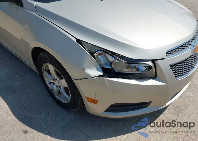 1G1PC5SB6E7196812: 42393427