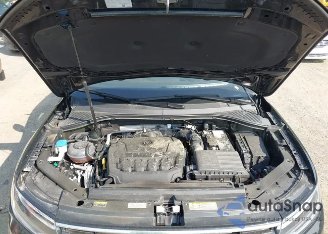 3VVFB7AX0RM048747: 42392509