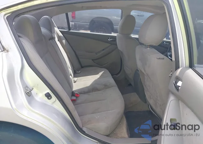 1N4AL2AP0CN532963: 42392528