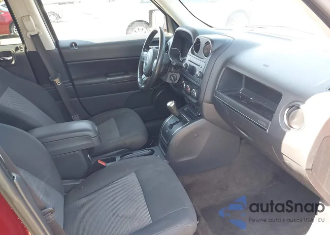 1C4NJPFB6FD318503: 42392537