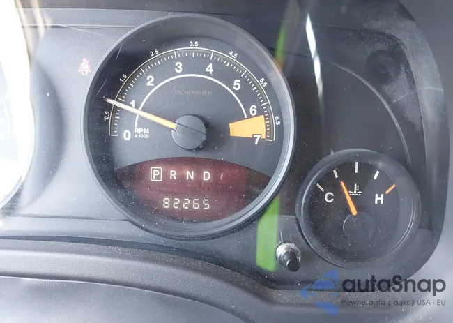 1C4NJPFB6FD318503: 42392537