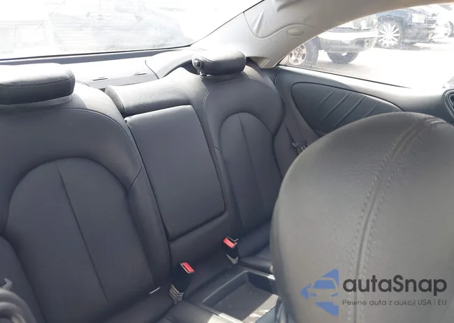 WDBTJ56H99F270518: 42392553