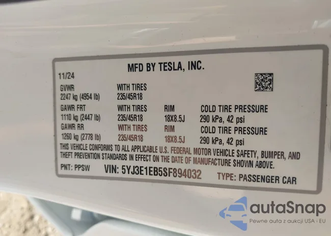 5YJ3E1EB5SF894032: 42392590