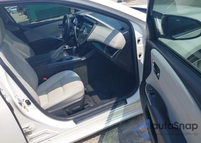 4T1BD1EB9EU027285: 42392687