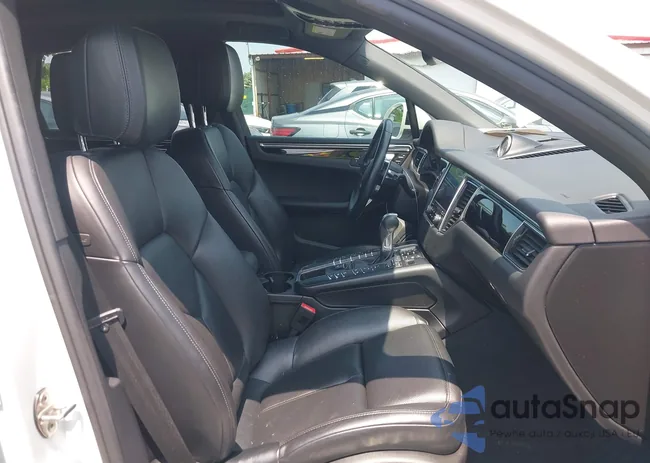 WP1AB2A50JLB33909: 42392836