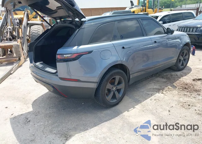 SALYB2RN4JA744079: 42392868