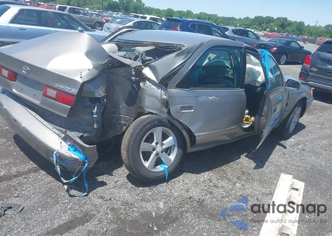 4T1BG22K6WU262987: 42394090