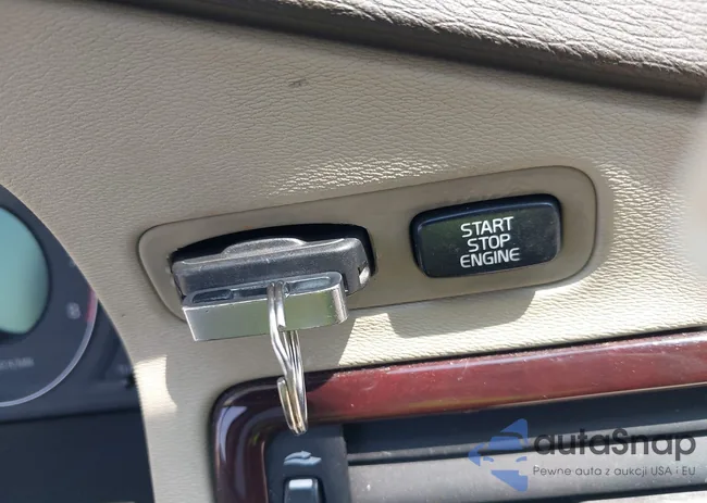 YV4BZ982181014937: 42394271