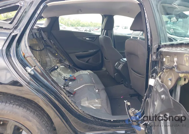 1G1ZD5ST9LF092302: 42393717