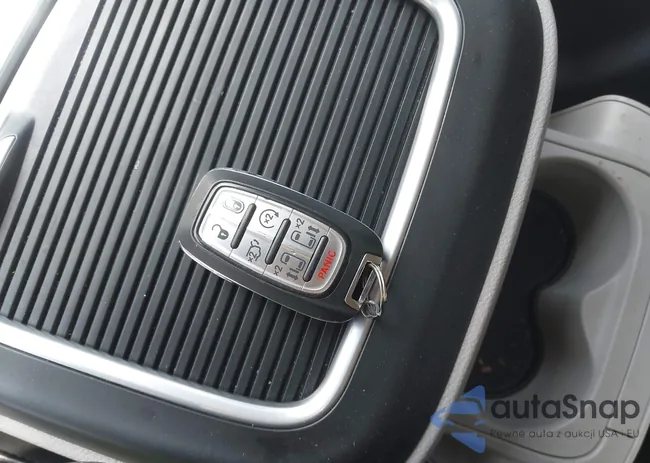 2C4RC1BG5PR601256: 42393770