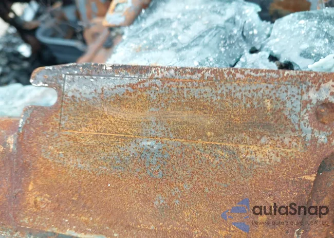 1C4SJUAP7RS160158: 42394995