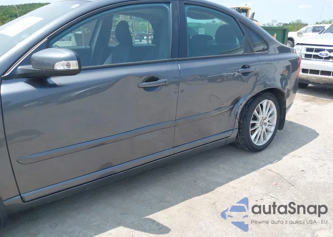 YV1MS390992434056: 42395082